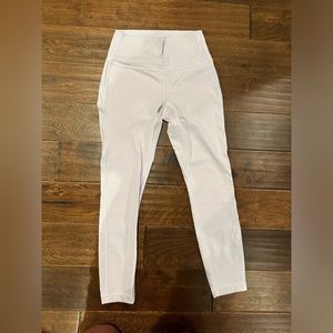 Lulu lavender leggings like new size 6